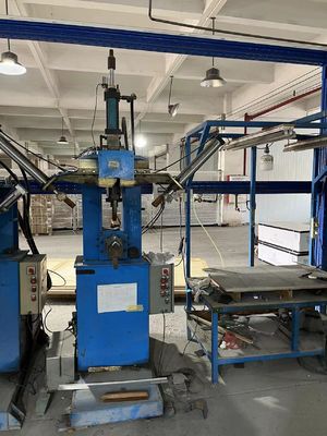 Καλή τιμή Ανθεκτικός γωνιακός και ραφές πιέζοντας μηχανή για ανοξείδωτο χάλυβα κουζίνα χειροποίητο νεροχύτες σε απευθείας σύνδεση