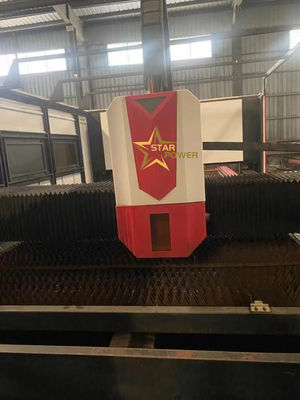 Μεγάλη υψηλής ισχύος 3KW ακριβής μηχανή CNC laser cutting sheet metal για έπιπλα Μηχανική αεροδιαστημική και ηλεκτρονική βιομηχανία