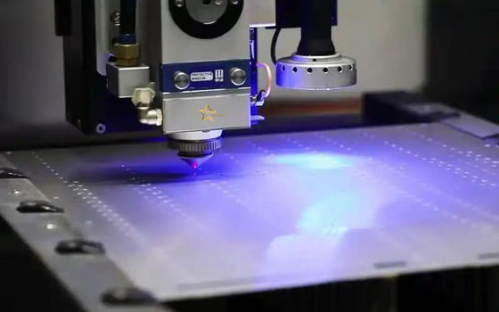 Μηχανή κοπής λέιζερ CNC επιτραπέζιου υπολογιστή