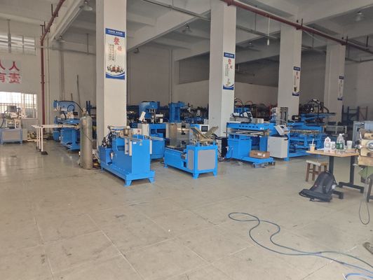 Ολόκληρος ο εξοπλισμός παραγωγής χειροκίνητων νεροχύτων