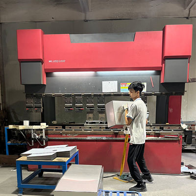 CNC υψηλής ακρίβειας εξατομικευμένη χειροποίητη γραμμή κατασκευής νεροχύτων
