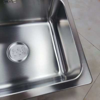 Καλή τιμή Undermount & Top Mount Συμβατό Food Grade 304 από ανοξείδωτο χάλυβα (18/8) Single Bowl Νεροχύτης Κουζίνας κάτω από τη βάση ή επάνω βάση | Διατίθεται προσαρμοσμένο μετρητή χάλυβα | Προσαρμοσμένο βάθος λεκάνης διαθέσιμο | Ανθεκτικό στη σκουριά & στη διάβρωση σε απευθείας σύνδεση