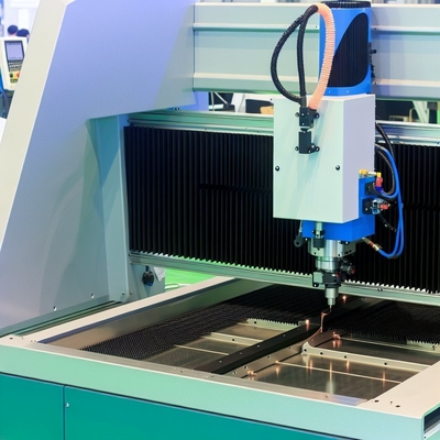 Μηχανή συγκόλλησης ακριβείας CNC 4 άξων (ειδικευμένη εσωτερική άκρη πίνακα)