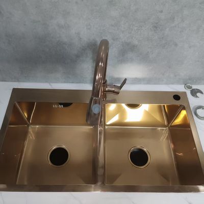Handmade Stainless Steel Kitchen Sink with R10 Round Corner and 304/316 Food Grade Material