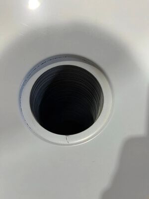 Pressa a gola profonda per forare il foro dell'acqua del lavello fatto a mano